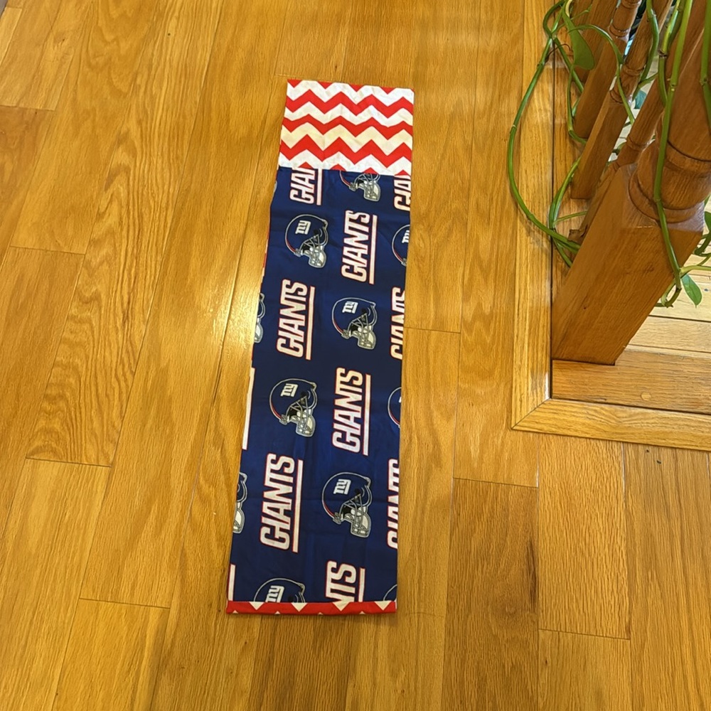 NY GIANTS Unisex Double Sided Infinity Scarf Sports Accessories